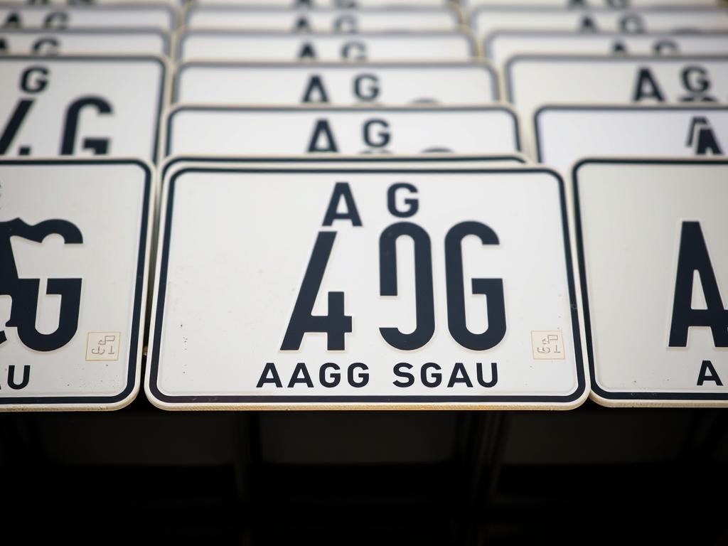 Kontrollschilder Auktion beim Strassenverkehrsamt Aargau Kontrollschilder Auktion beim Strassenverkehrsamt Aargau