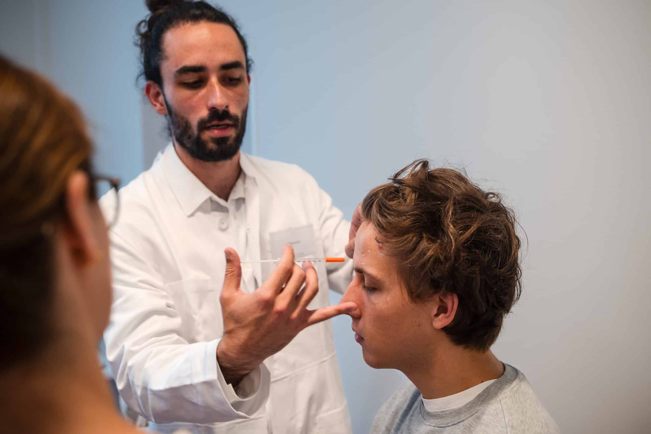 Professionelle Botox Kurse für Ärzte: Praxisnah & anerkannt