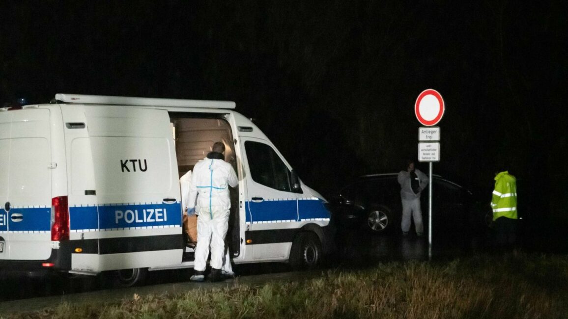 Todesursache: An See in Dormagen gefundener Jugendlicher wurde erstochen