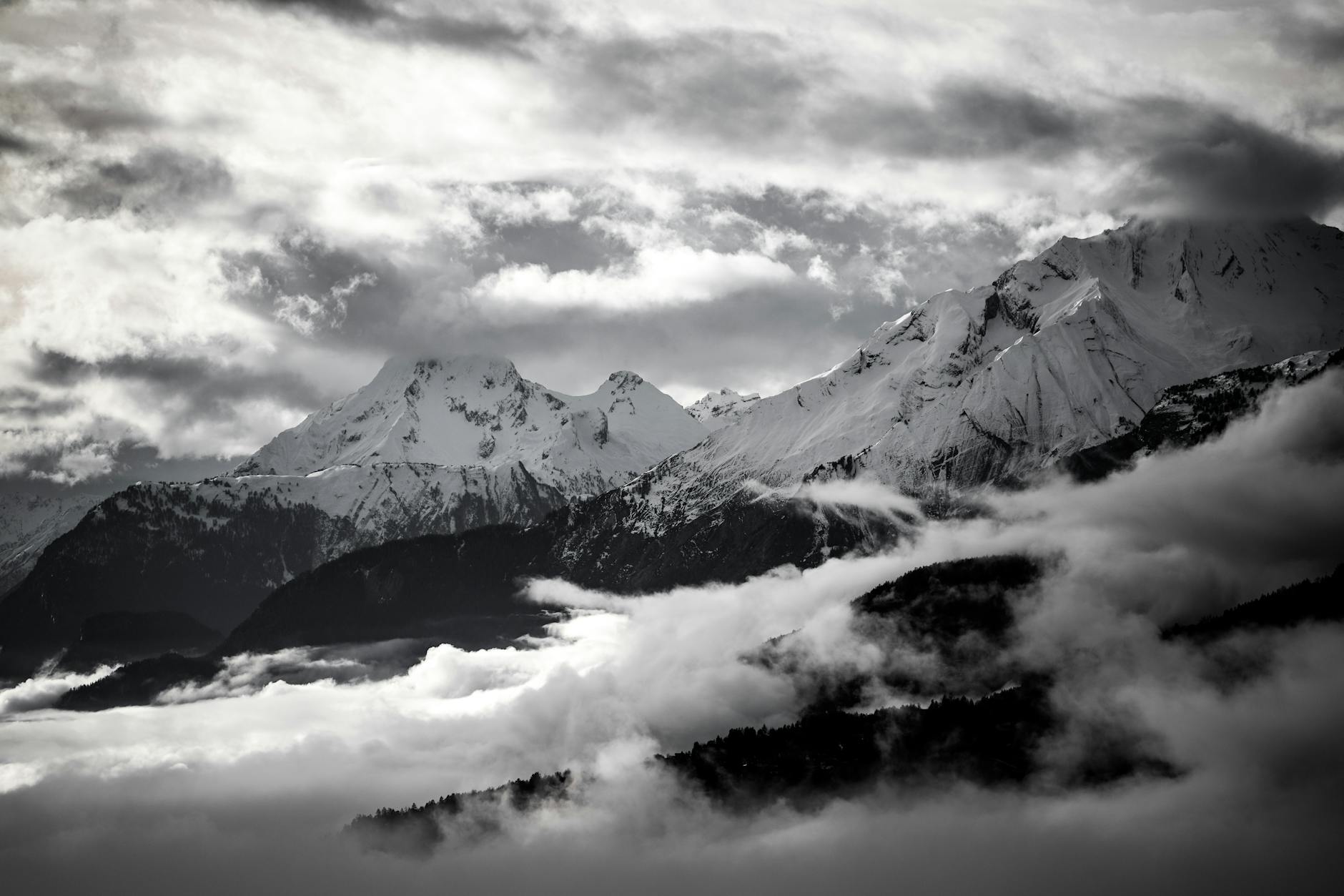 Illustration zu Brand Crans Montana