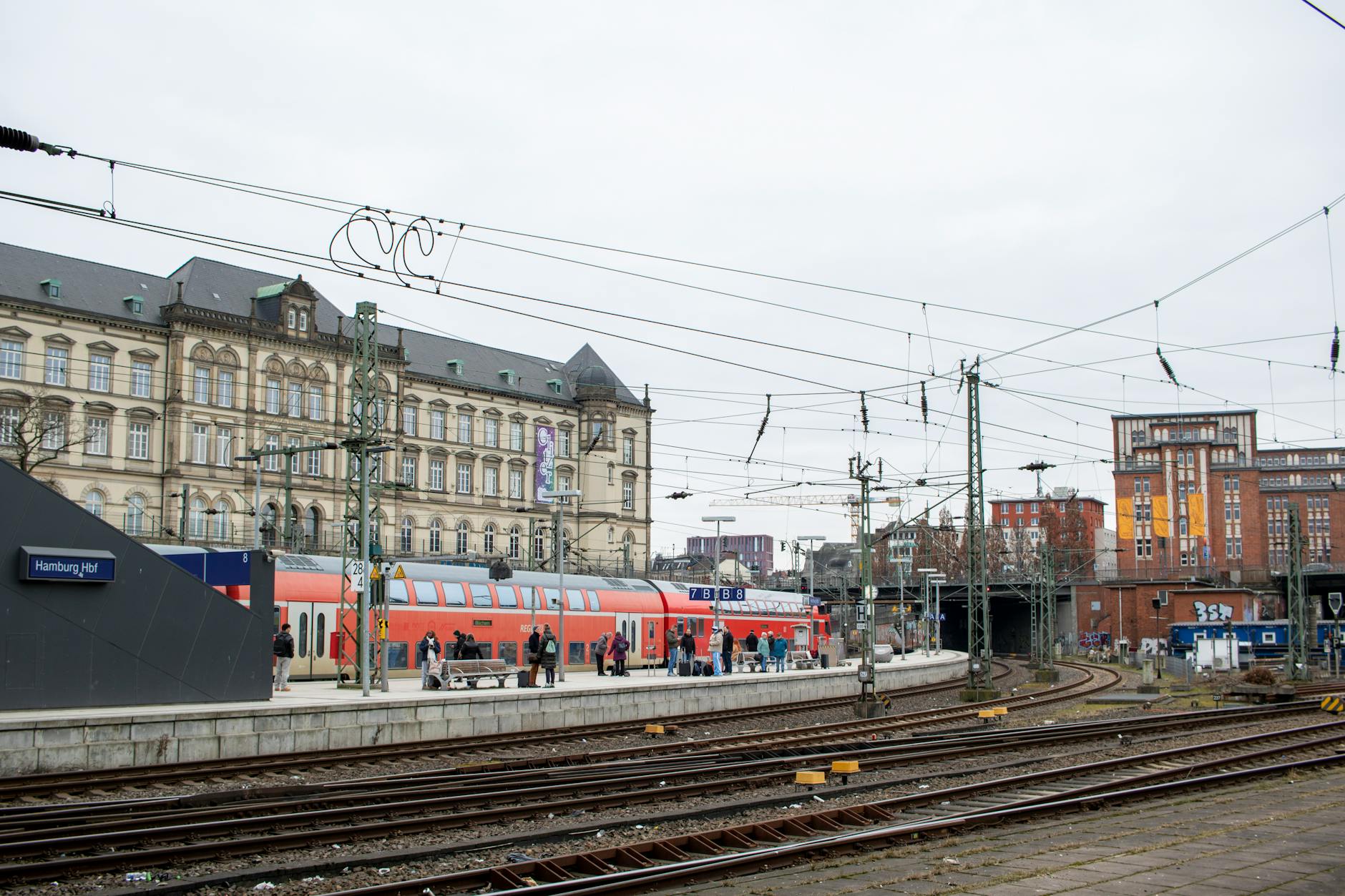 Illustration zu Deutsche Bahn Tarifrunde