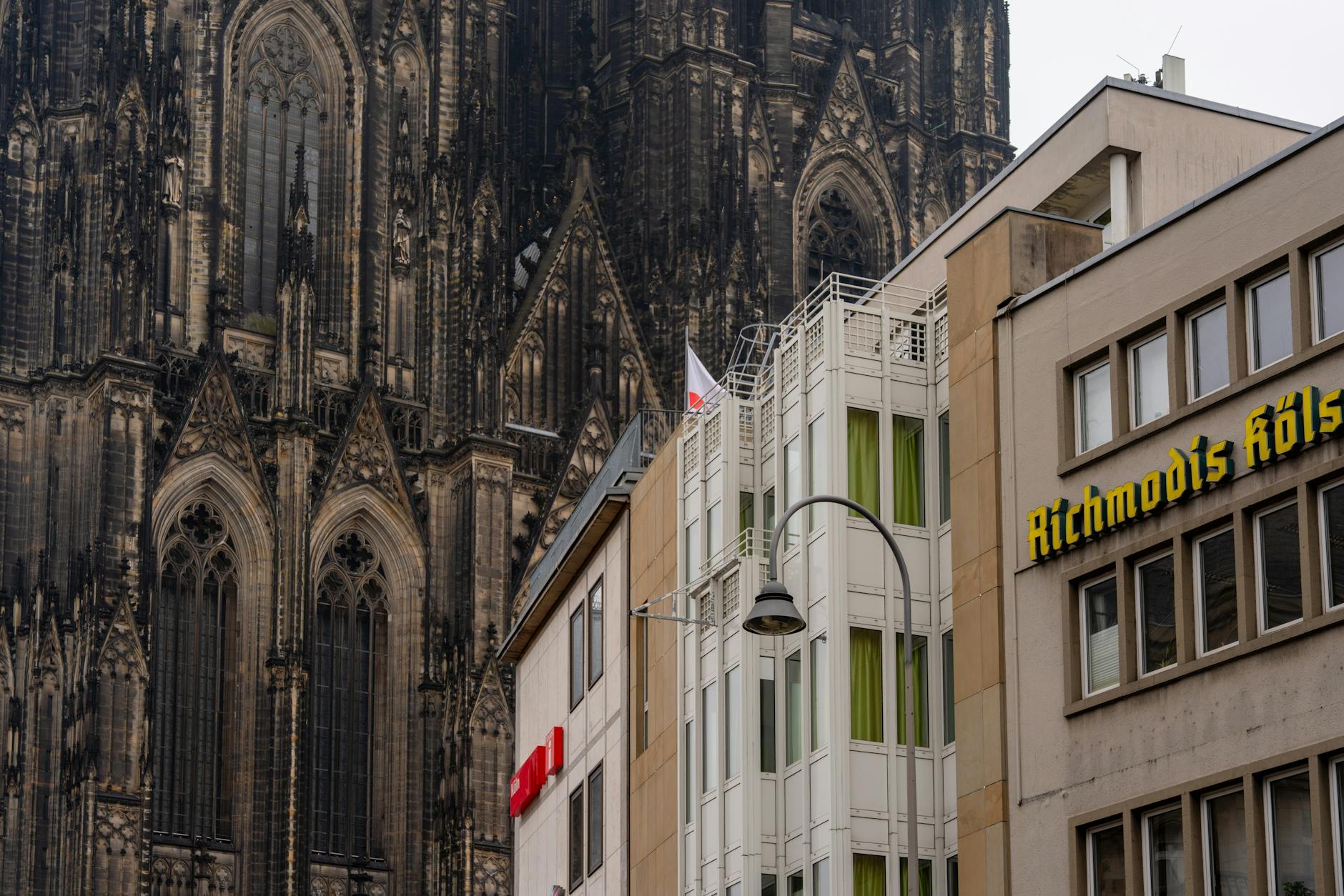 Detailansicht: Gewaltstudie Deutschland