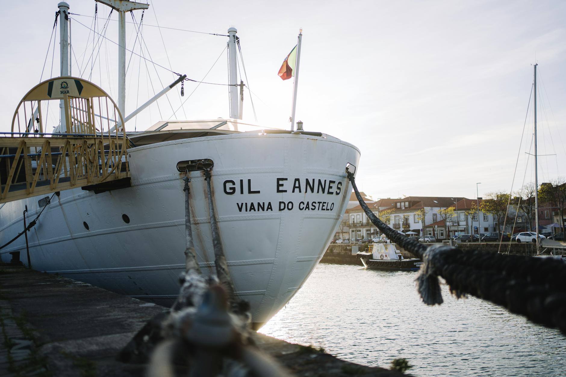 Illustration zu Gil Ofarim Hotelmitarbeiter