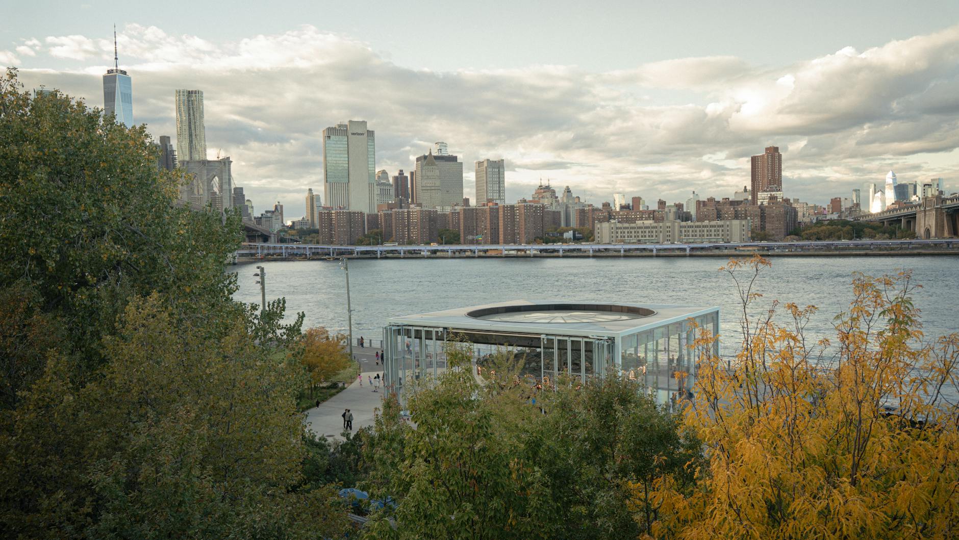 Symbolbild zum Thema Jane Seymour Geburtstag