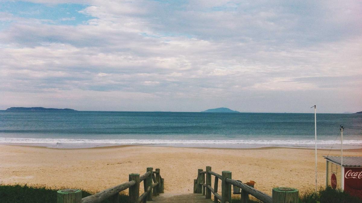 Detailansicht: Pyramide Beschmiert
