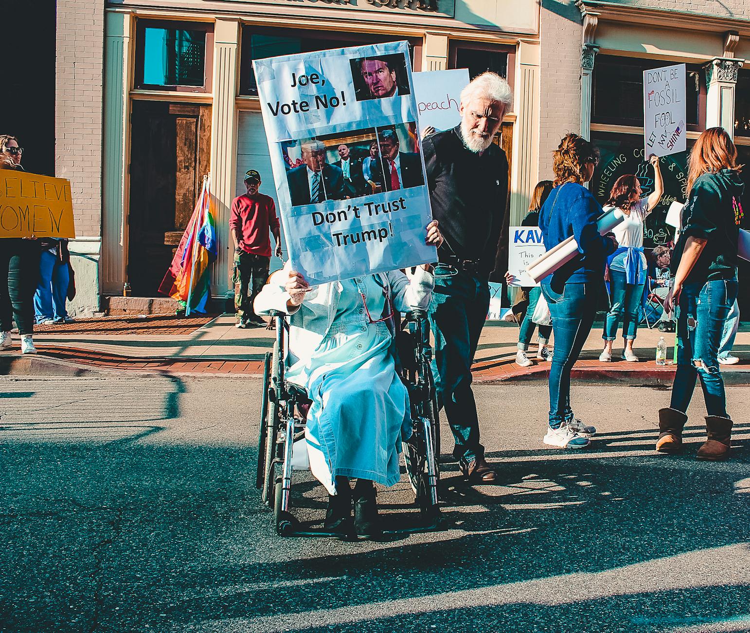 Illustration zu Steirischer Politikanalyst