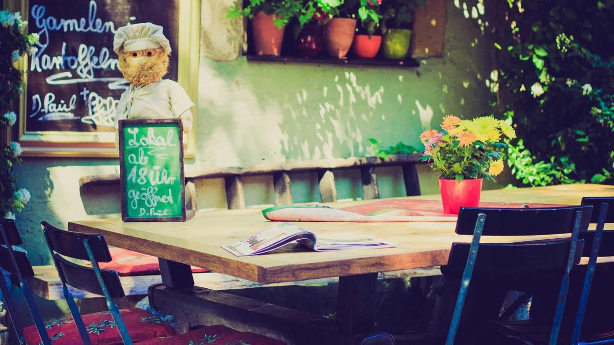 Illustration zu Tropfsteinhöhle NRW