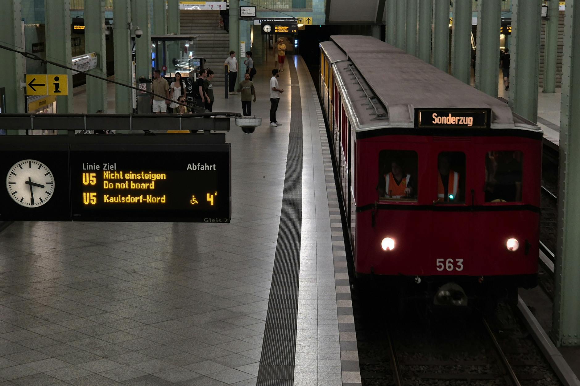 Illustration zu Cathy Hummels Nichte