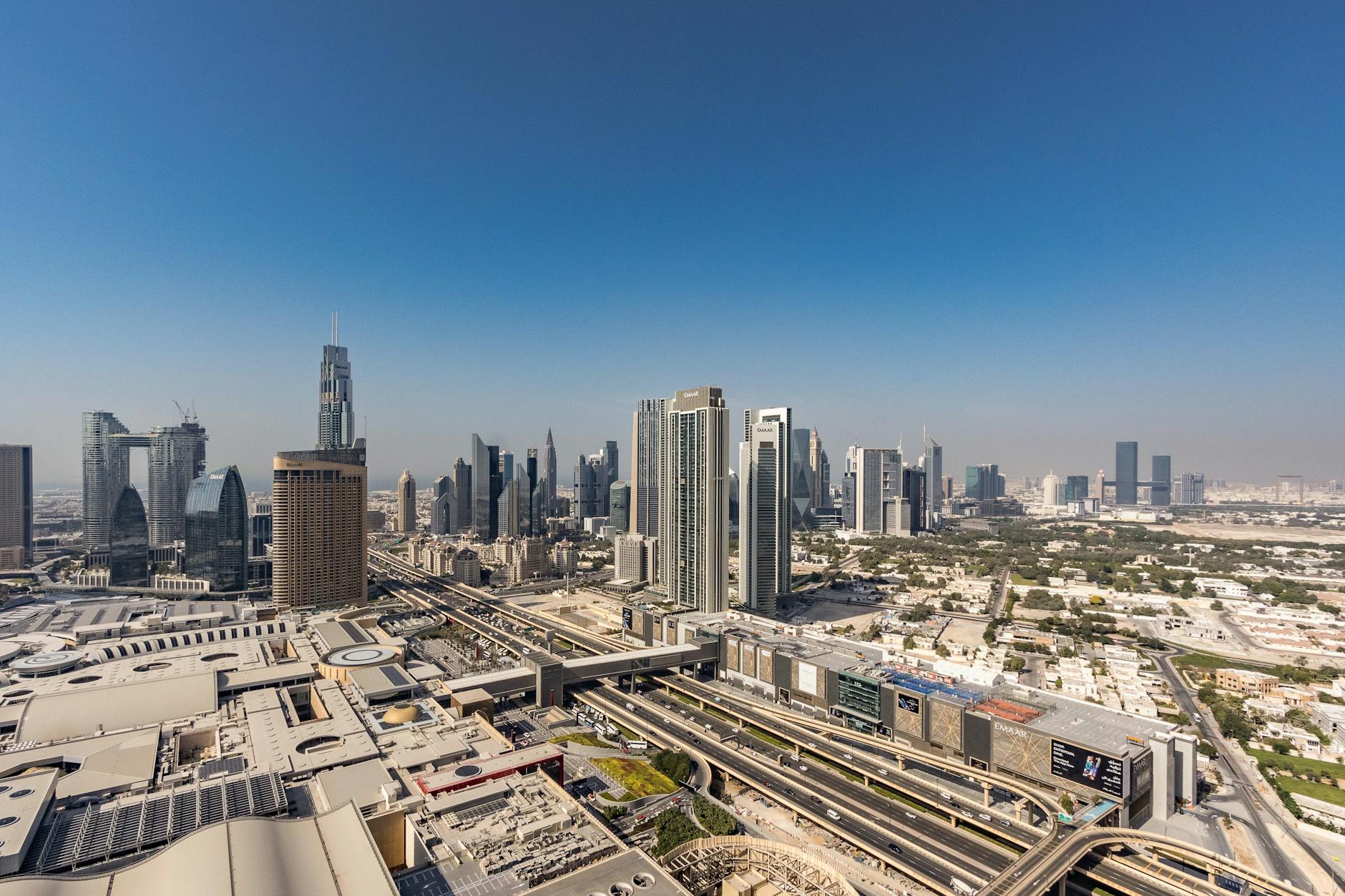 Detailansicht: Dubai Flughafen Aktuell