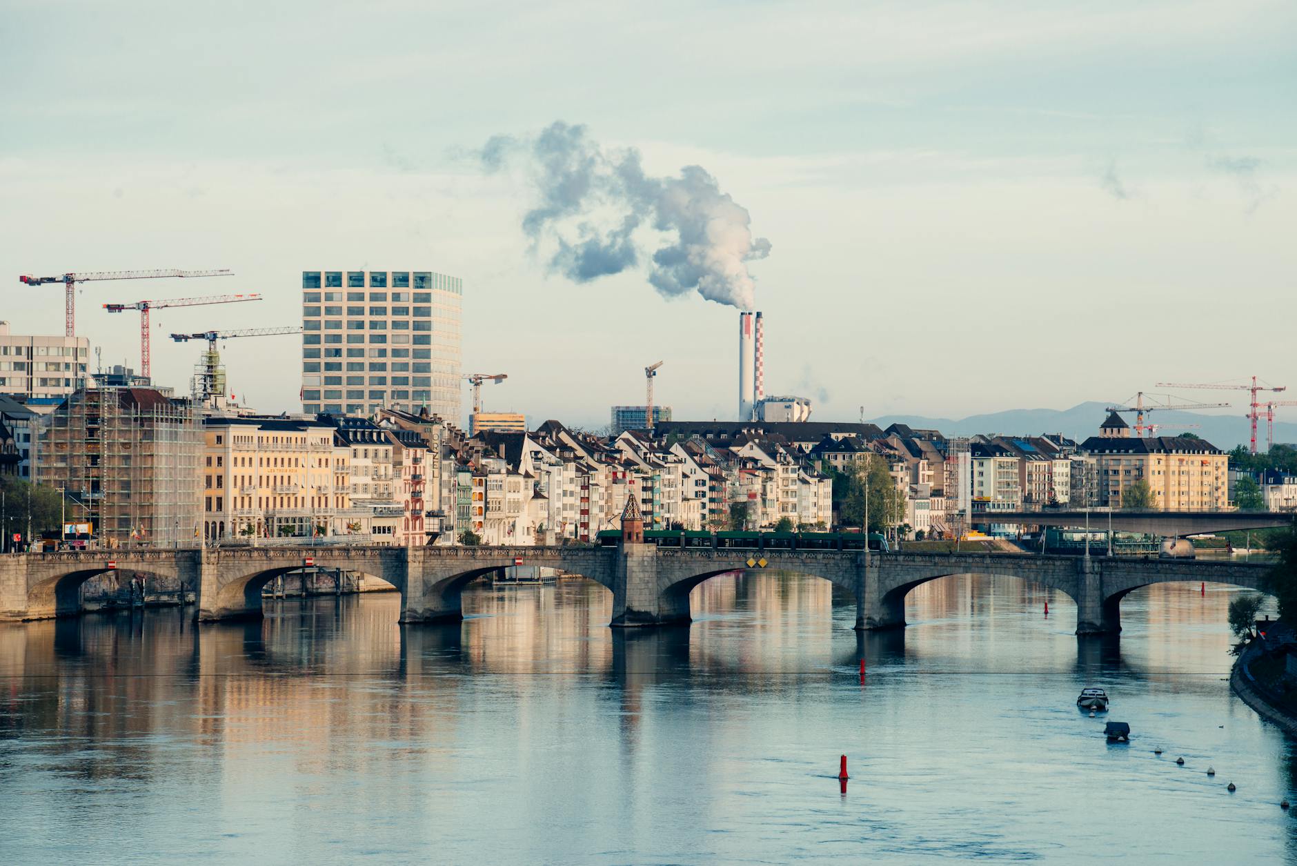 Detailansicht: Meteoriteneinschlag Basel