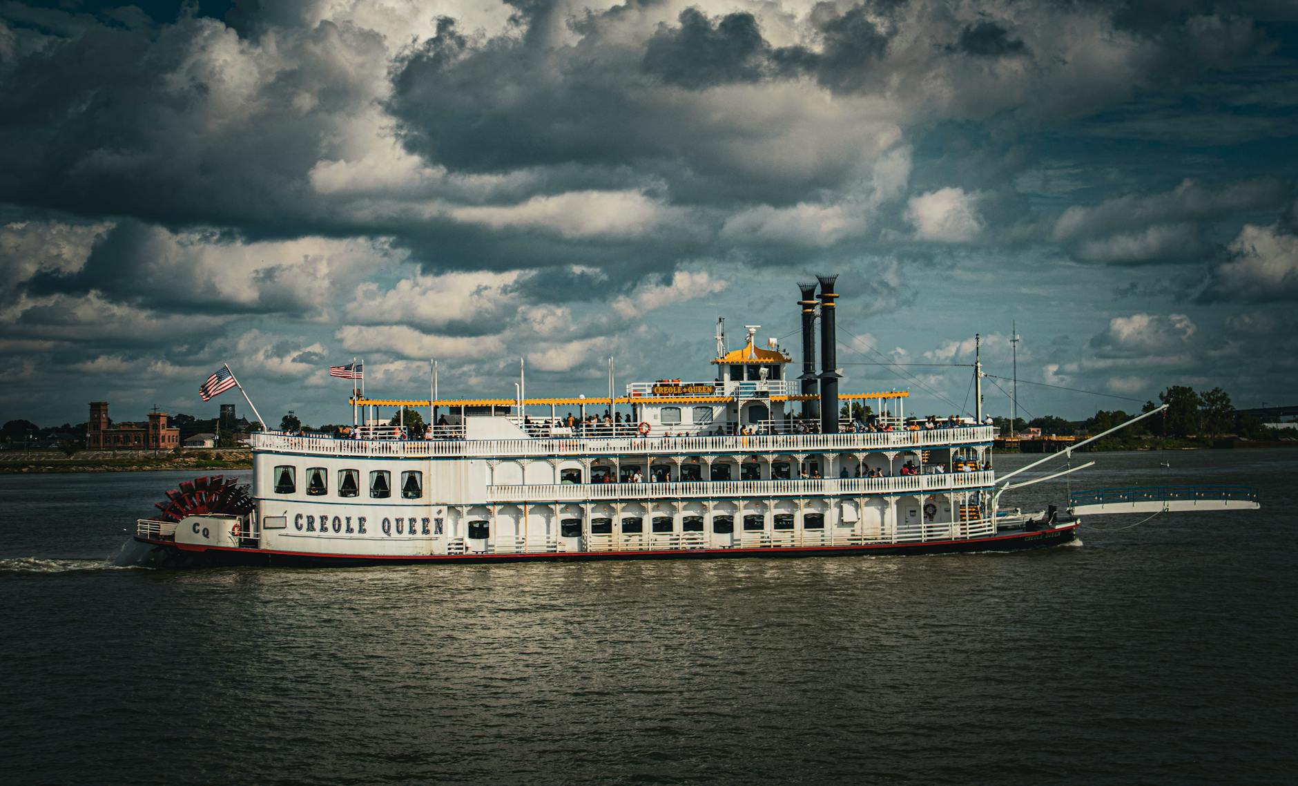 Detailansicht: Riverboat Heute