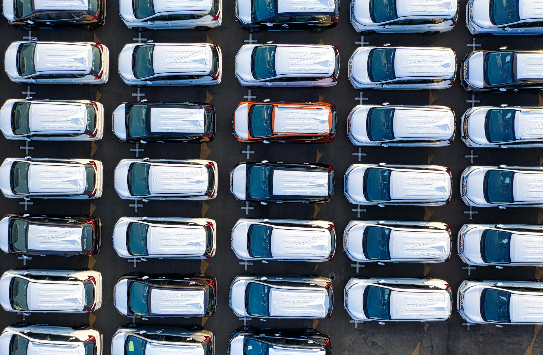 Tesla Model 3 Symbolbild zum Thema Tesla Model 3