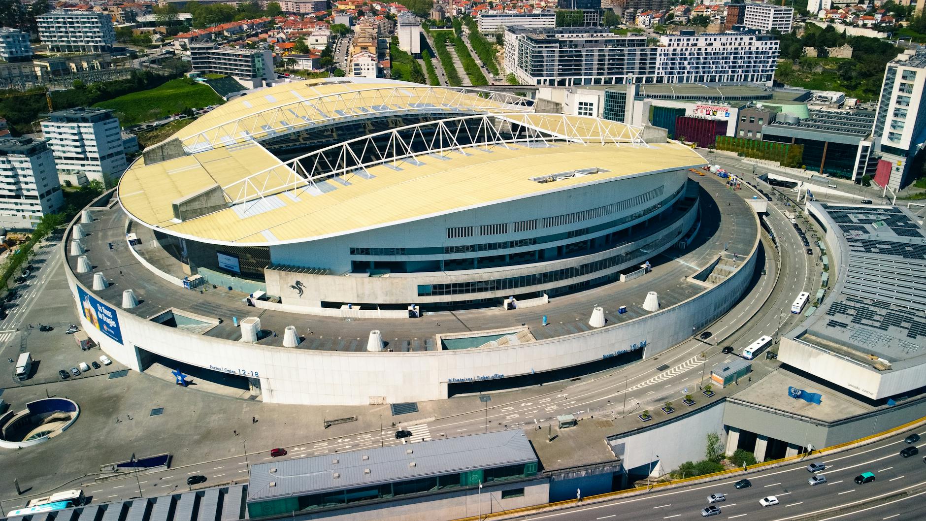 Detailansicht: VFB Stuttgart – FC Porto Hinweis: Dieser Artikel Stellt Keine Anlageberatung Dar. Anleger Sollten Eigene Recherche Betreiben.