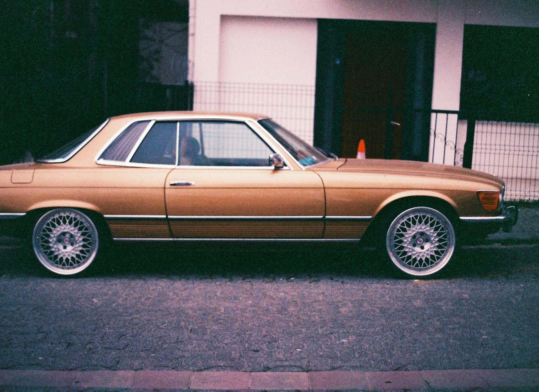 Illustration zu Autofahren Kosten