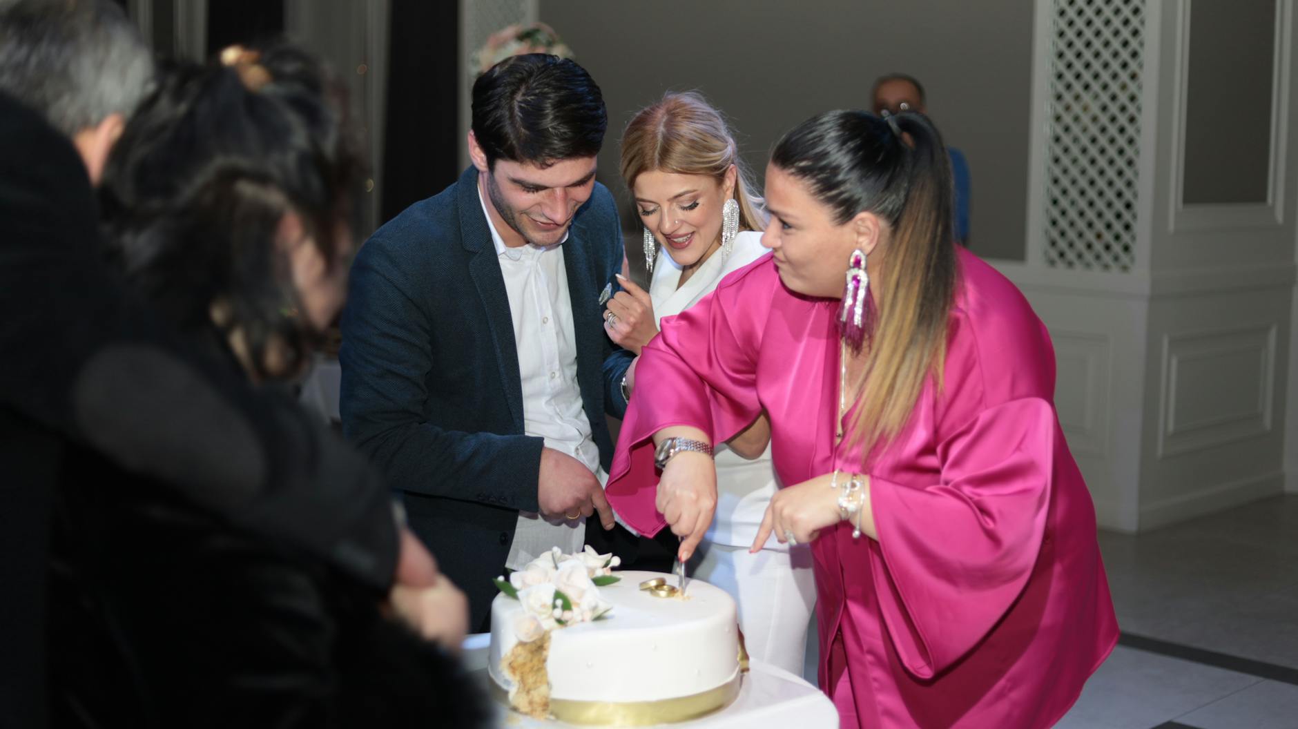 Symbolbild zum Thema Esref Rüya 41