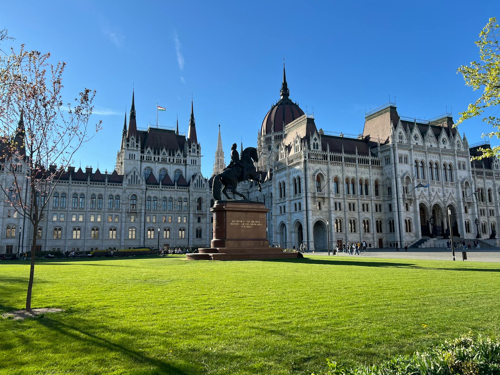 Symbolbild zum Thema Orban Ungarn Wahl