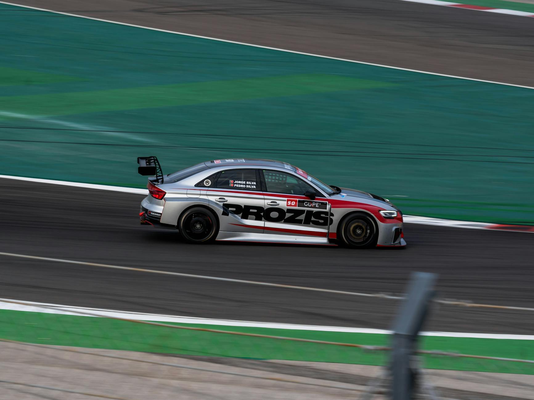 Symbolbild zum Thema Raser