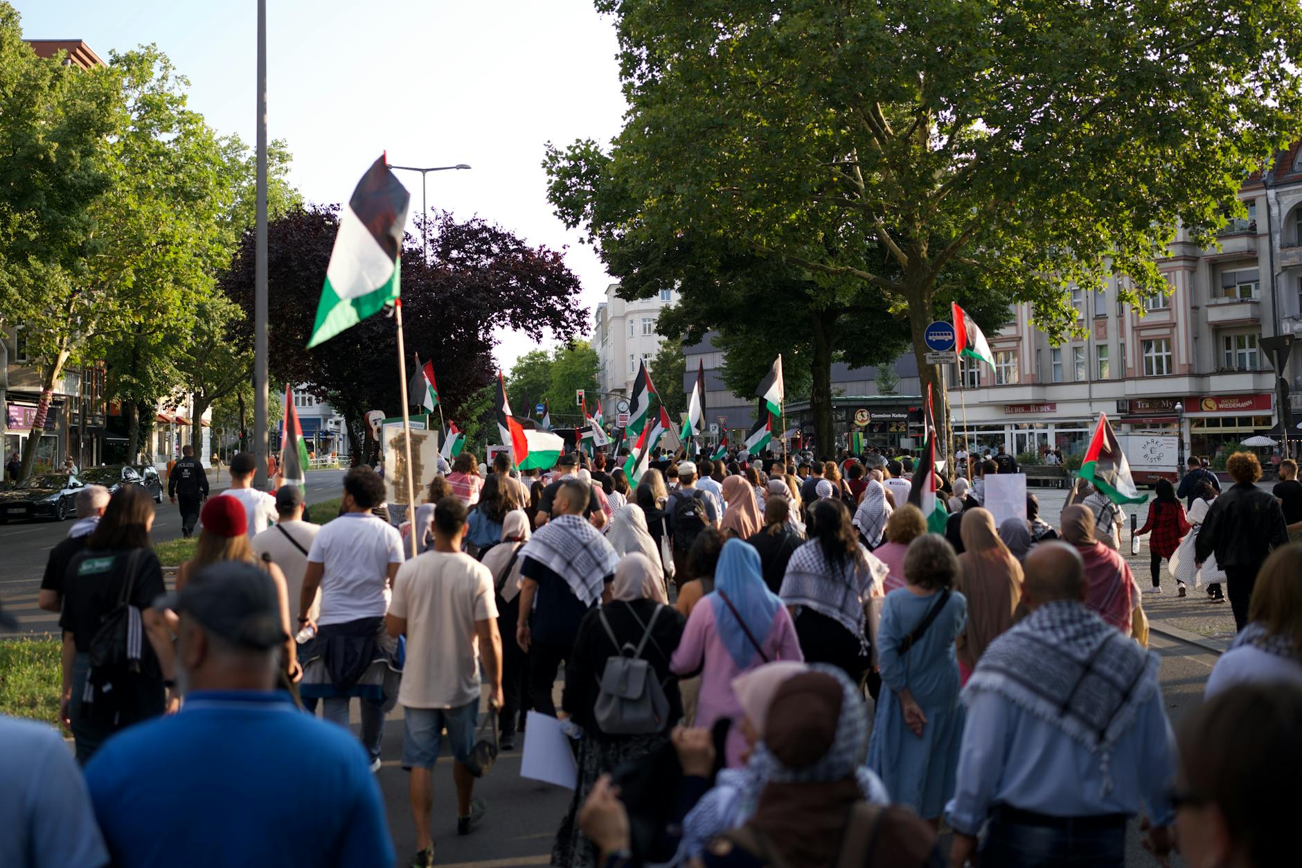 Symbolbild zum Thema Sanktionen Flüchtlinge