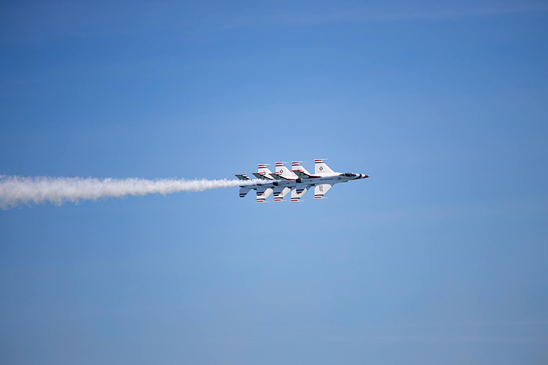 Illustration zu Us Kampfjet Abgeschossen