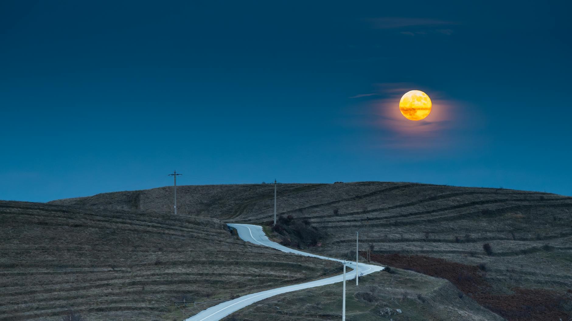 Detailansicht: Vollmond April