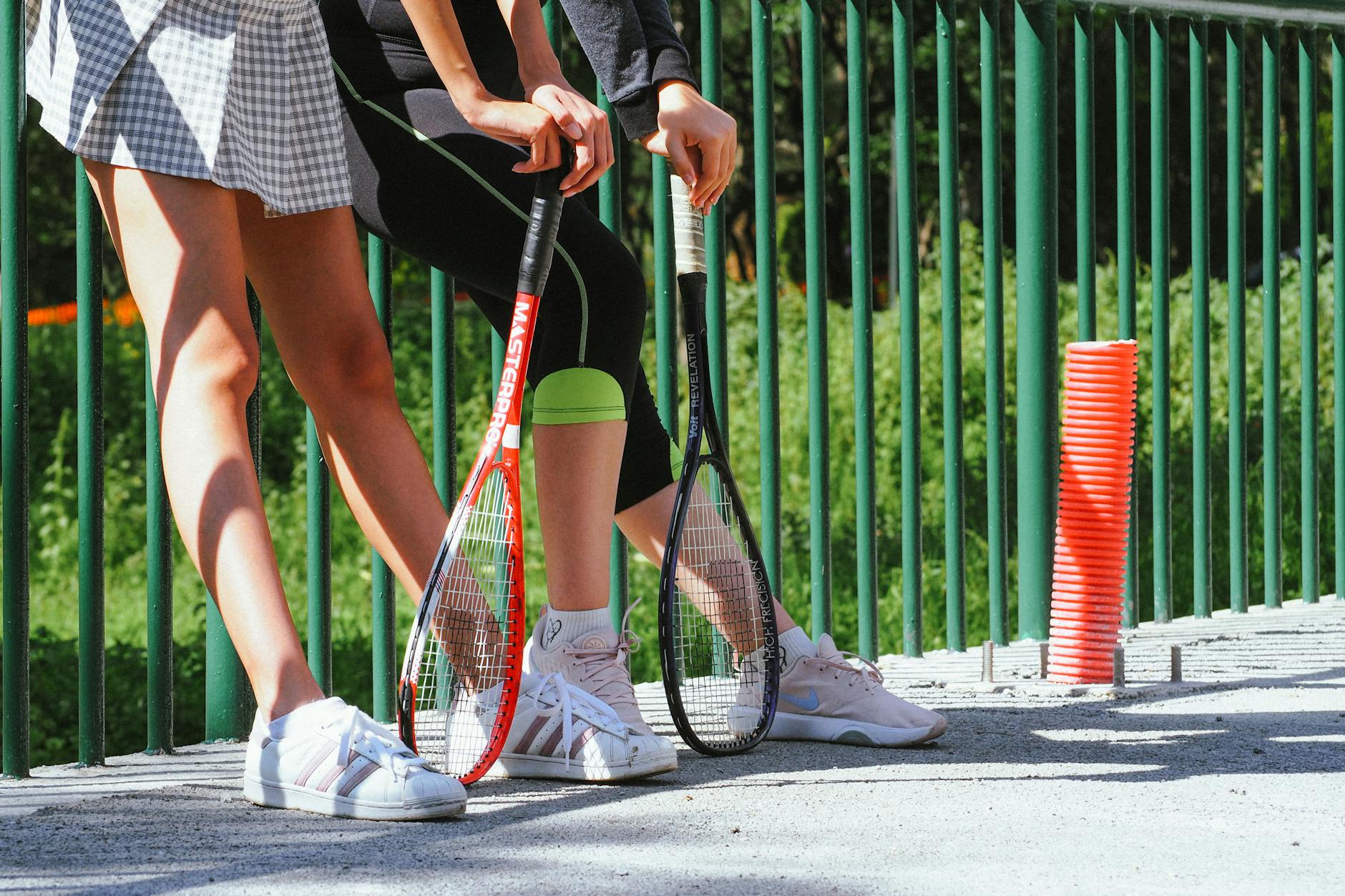 Illustration zu De Jong Tennis