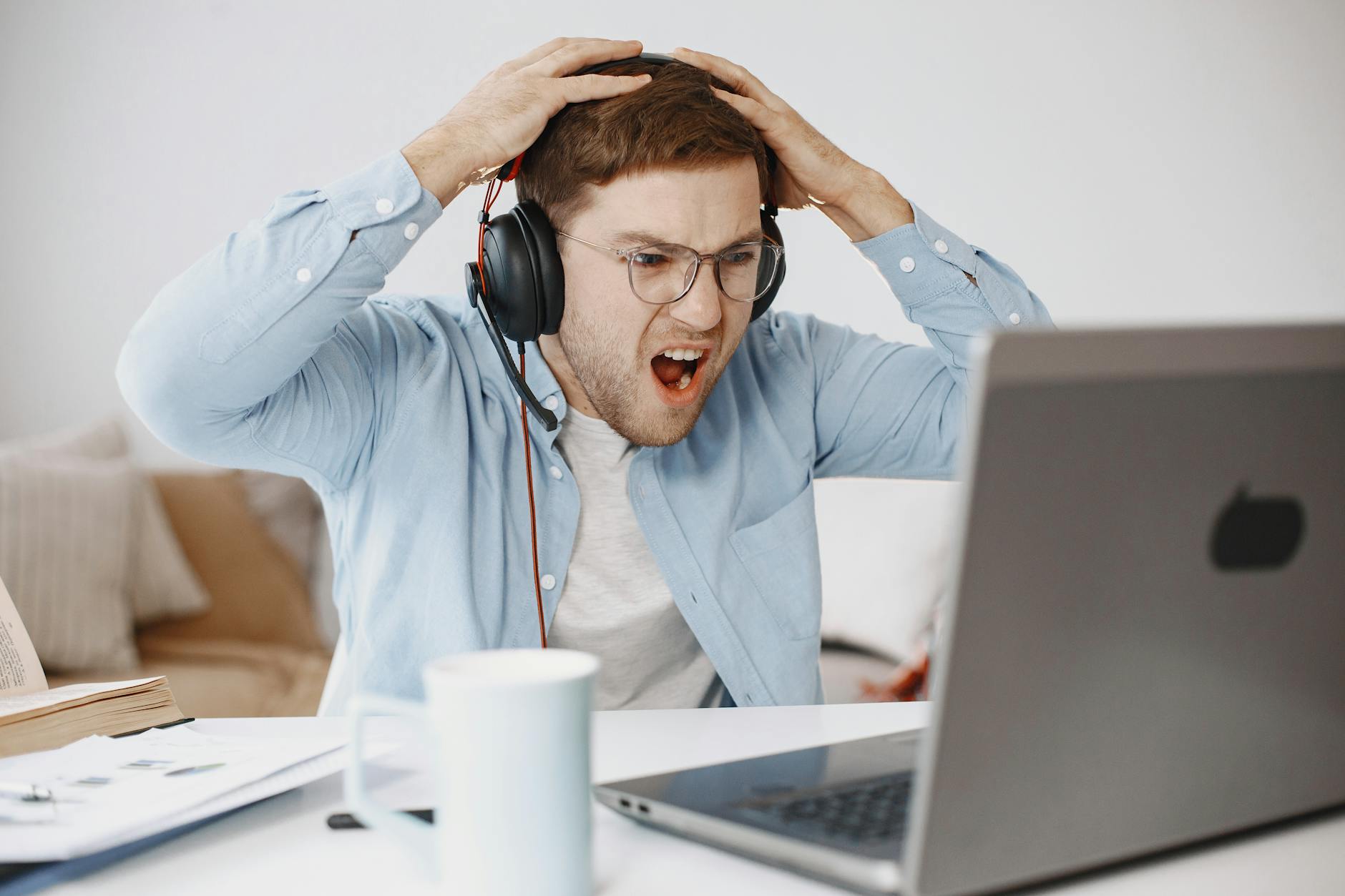 Discord Down Symbolbild zum Thema Discord Down