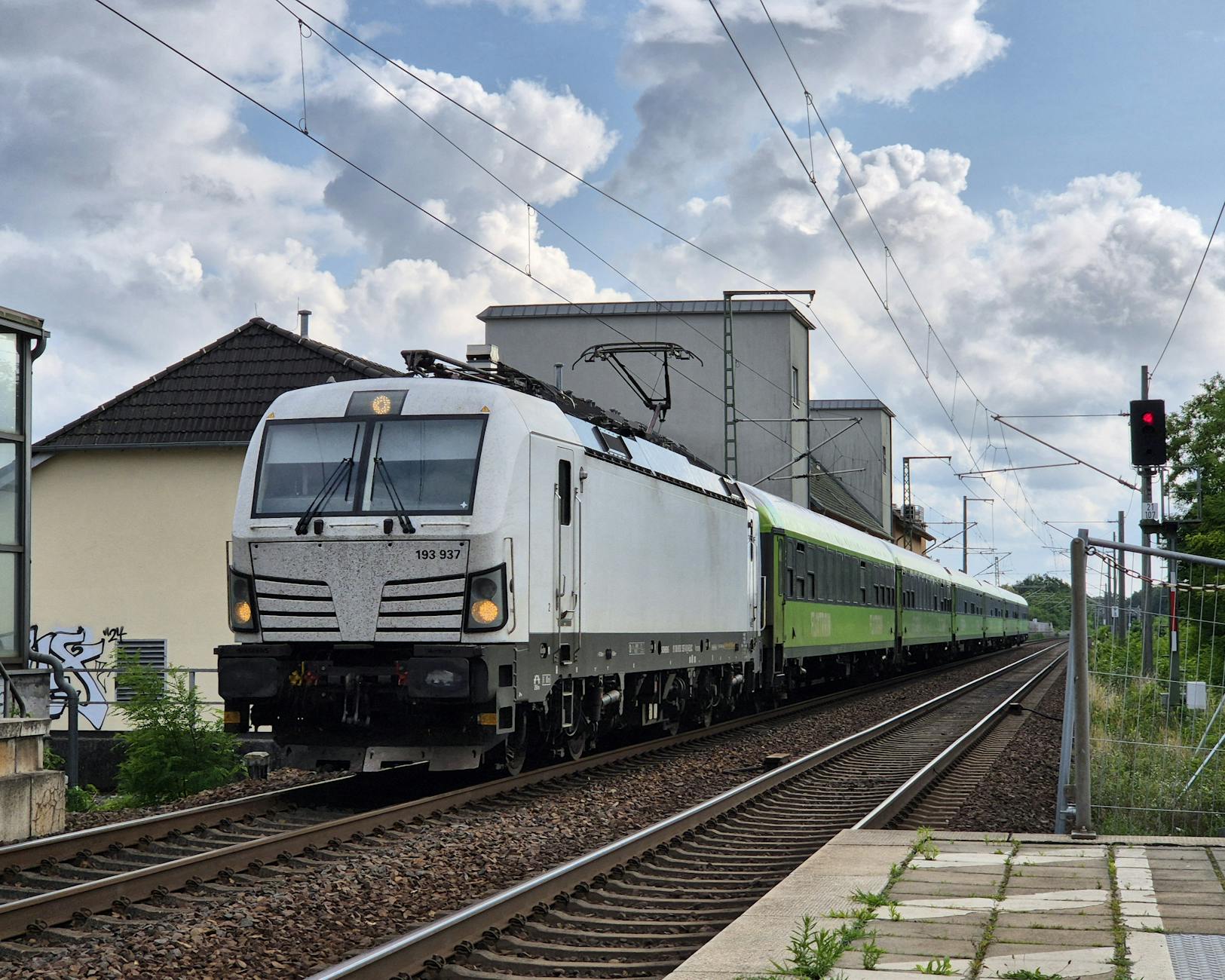 Flixtrain Symbolbild zum Thema Flixtrain