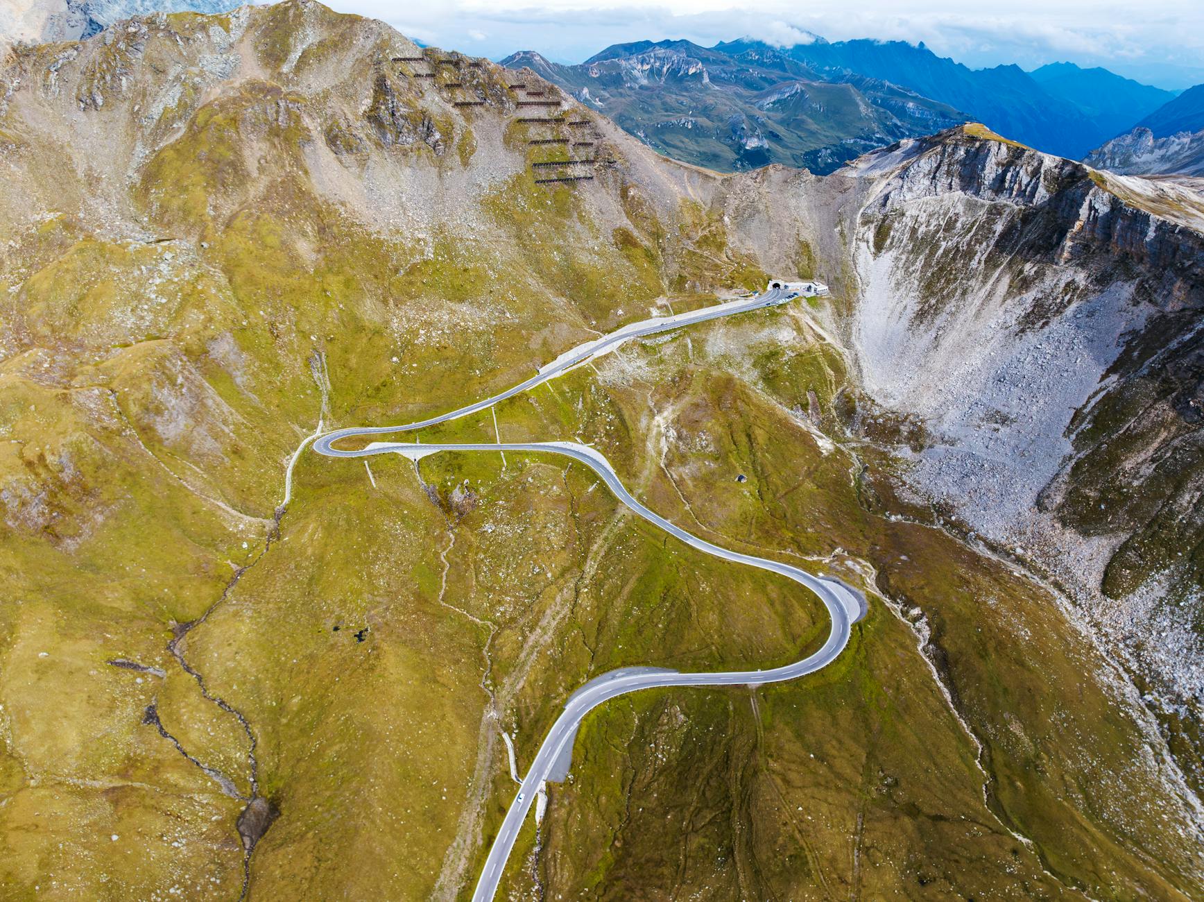 Furkapass Symbolbild zum Thema Furkapass
