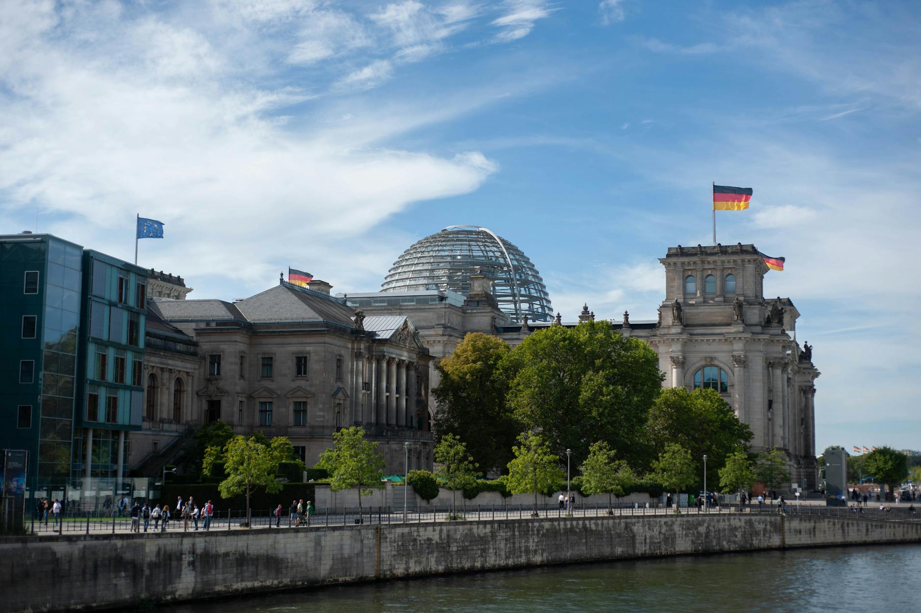Symbolbild zum Thema Goodbye Deutschland Marie Heidtke