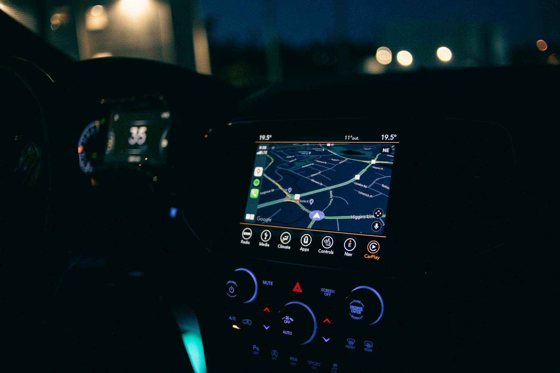 Symbolbild zum Thema GPS Warnleuchte Deutschland
