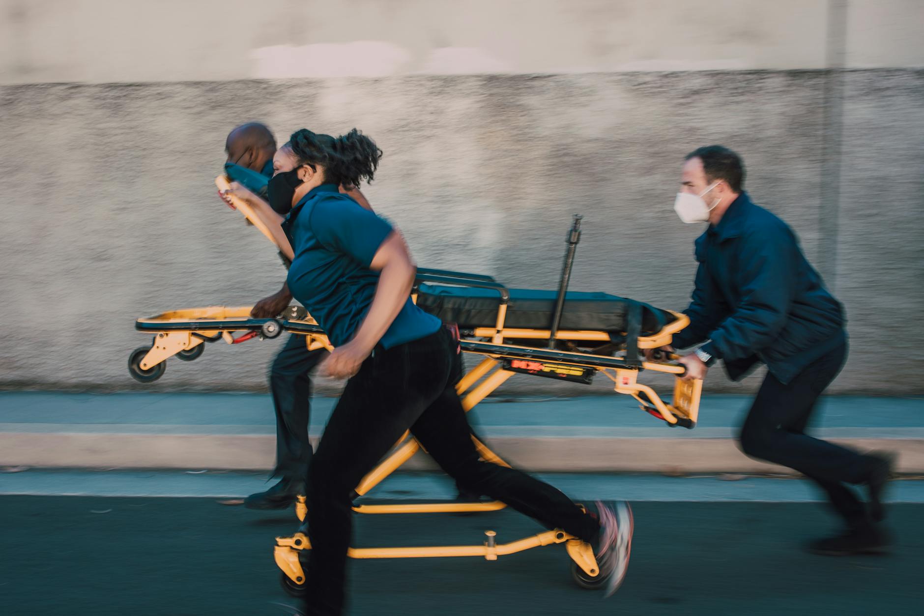 Illustration zu Greys Anatomy Staffel 22 Disney+