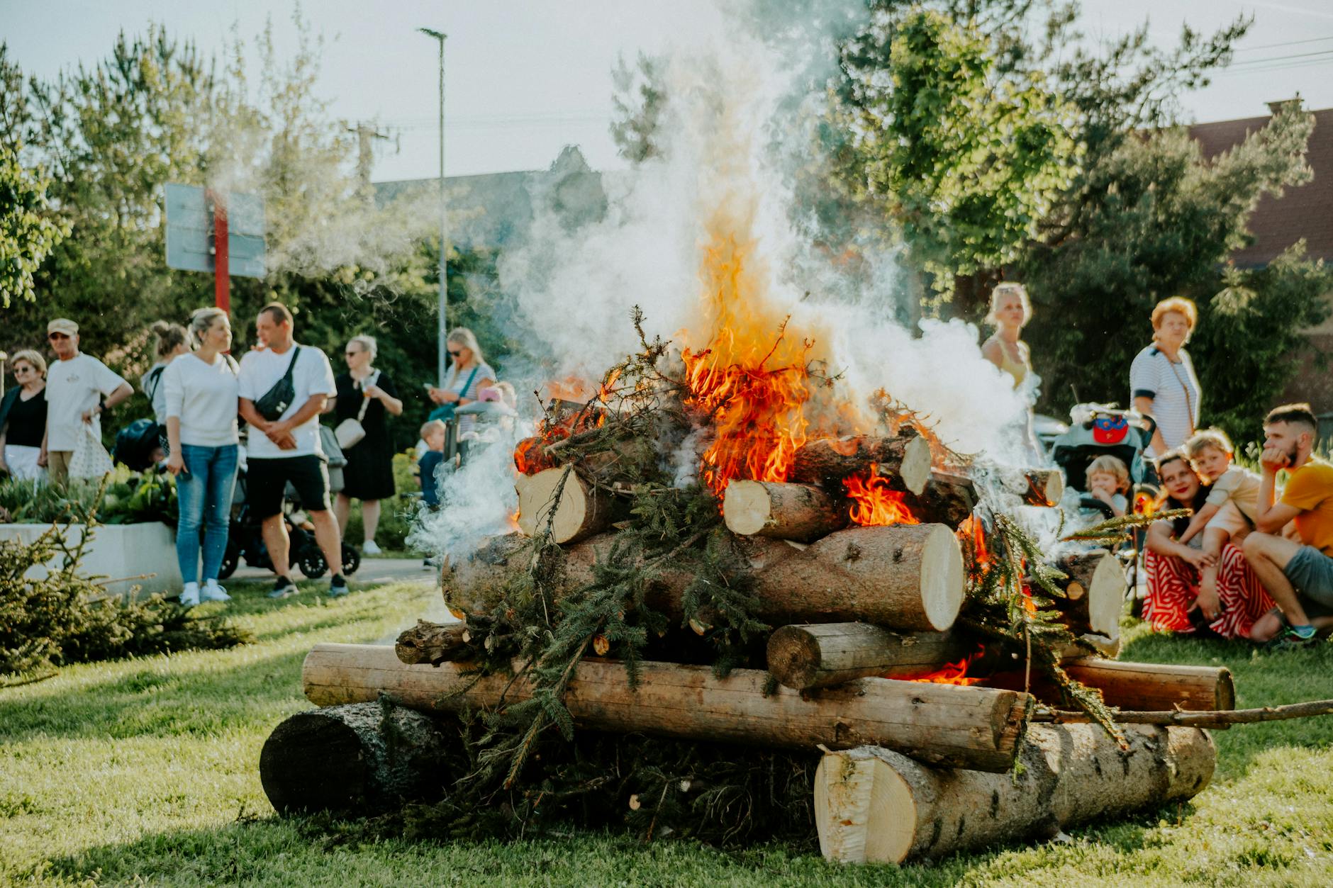Symbolbild zum Thema Lagerfeuer