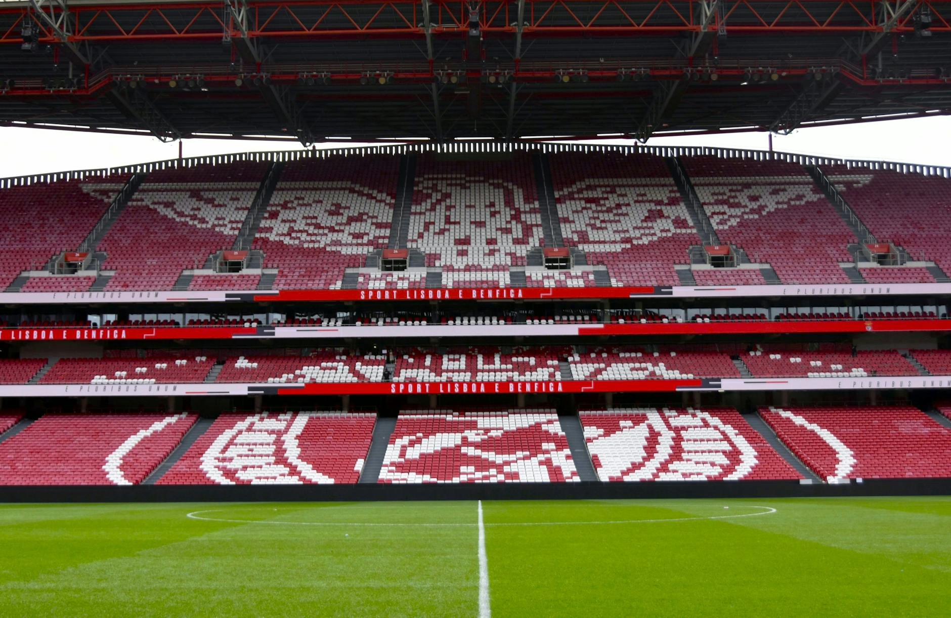 Detailansicht: RB Leipzig – ST. Pauli
