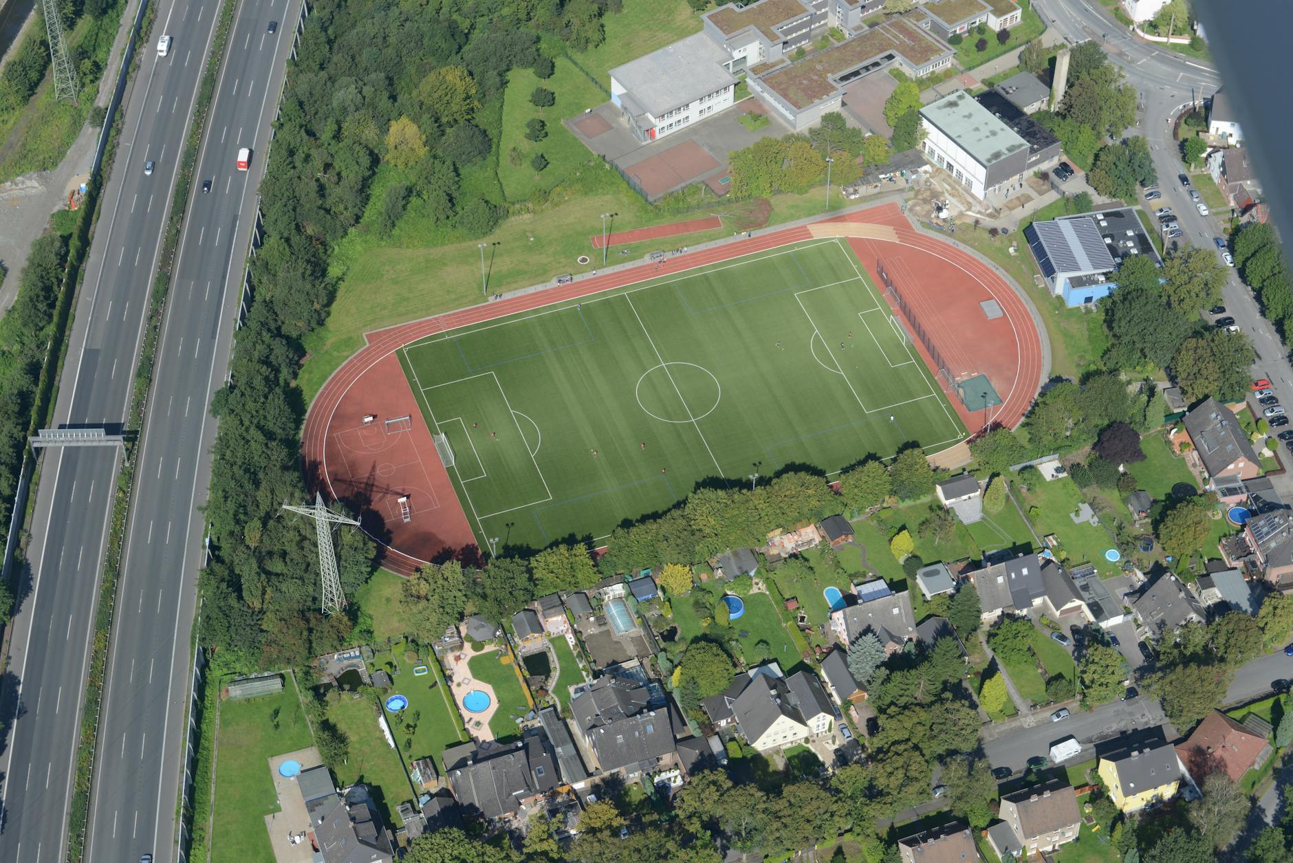 Rot Weiss Essen Symbolbild zum Thema Rot Weiss Essen