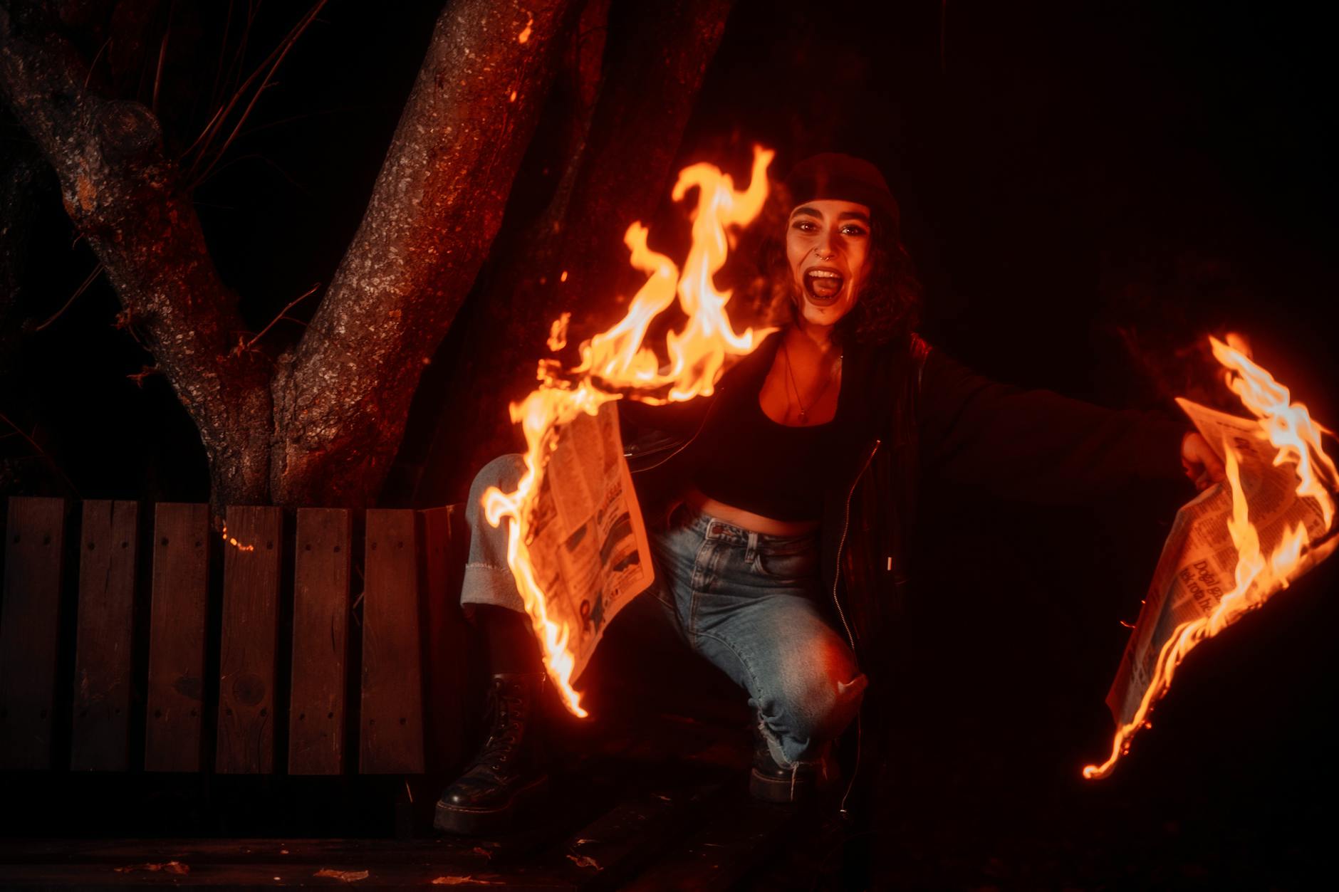 Illustration zu Sarah Engels Fire