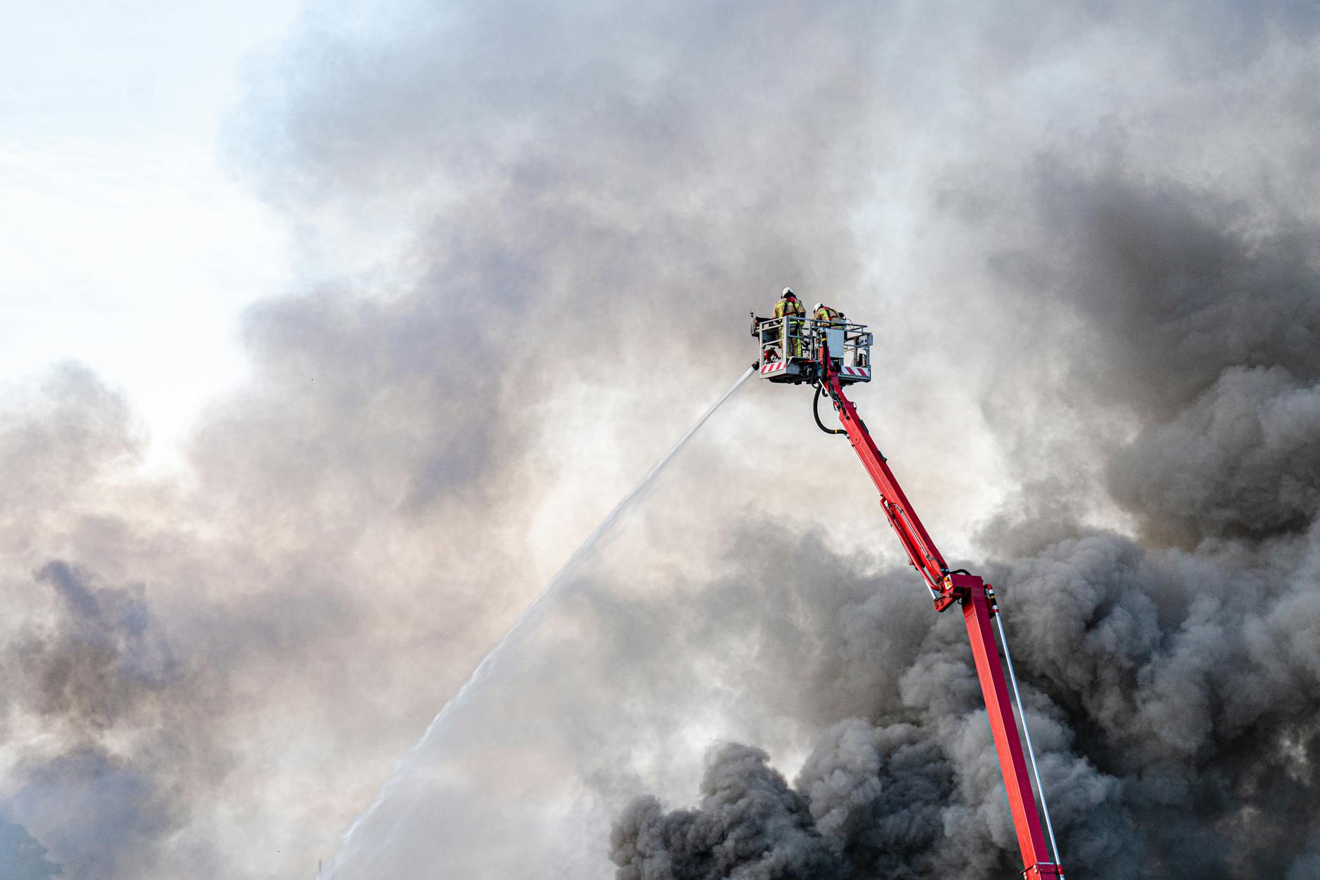 Detailansicht: Sarah Engels Fire