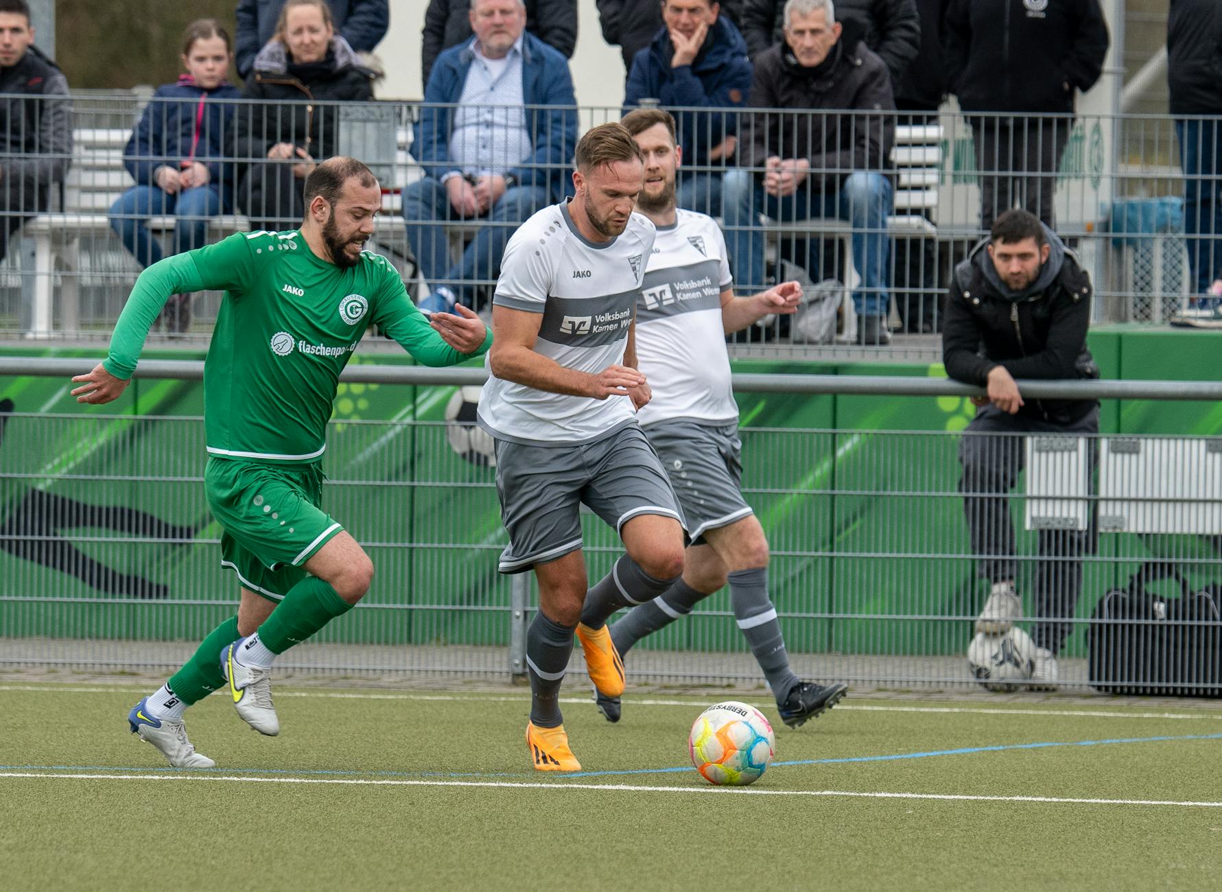 Detailansicht: ST. Pauli – Wolfsburg