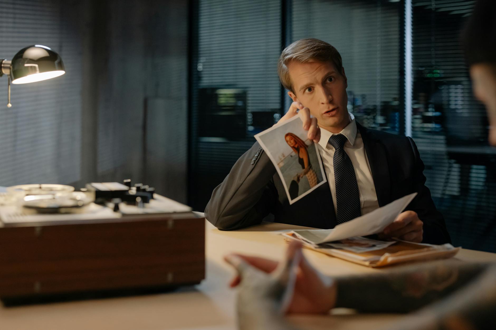 Illustration zu The Night Agent Staffel 4