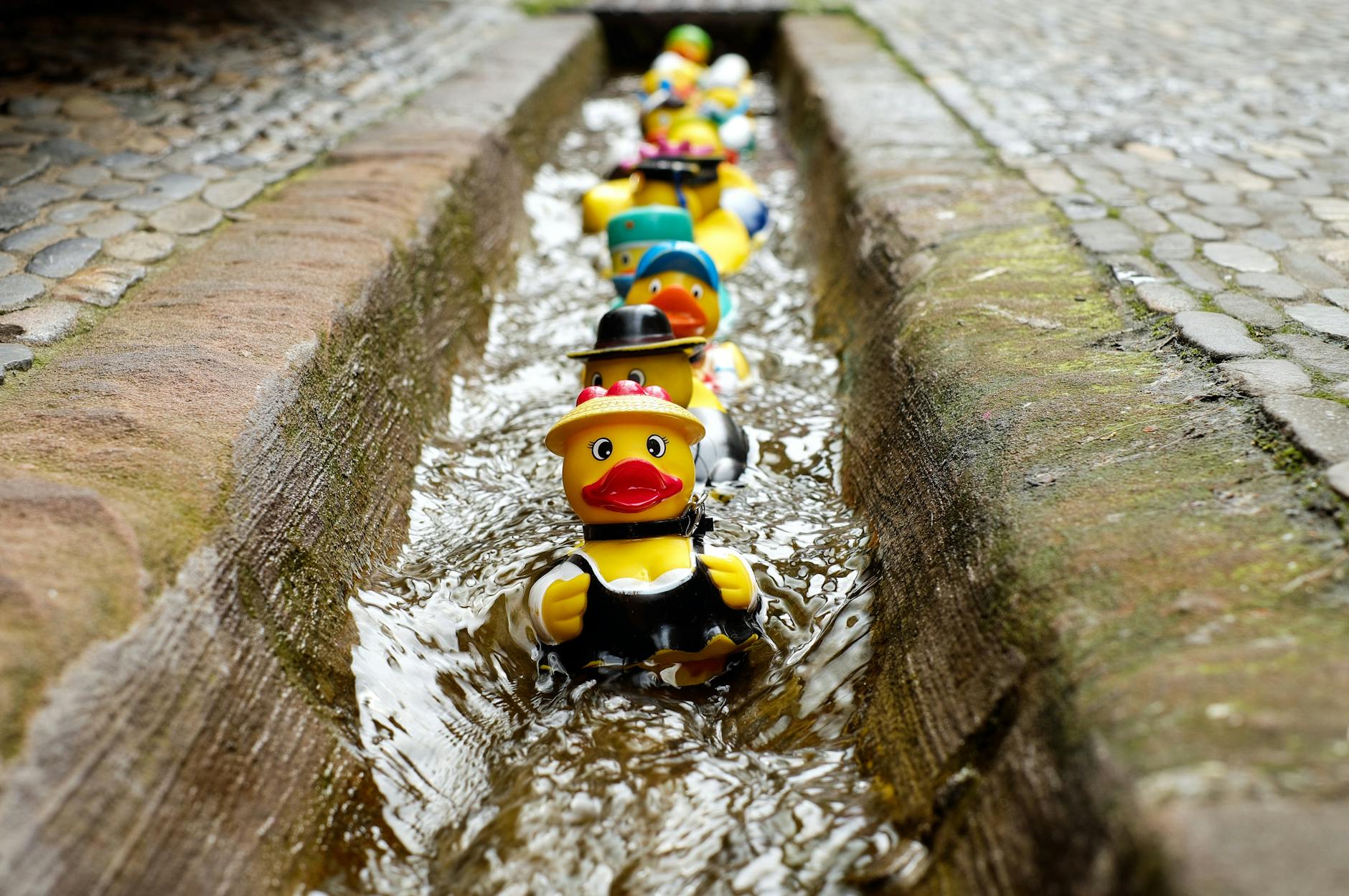 Symbolbild zum Thema Wasserspielzeug Kinder