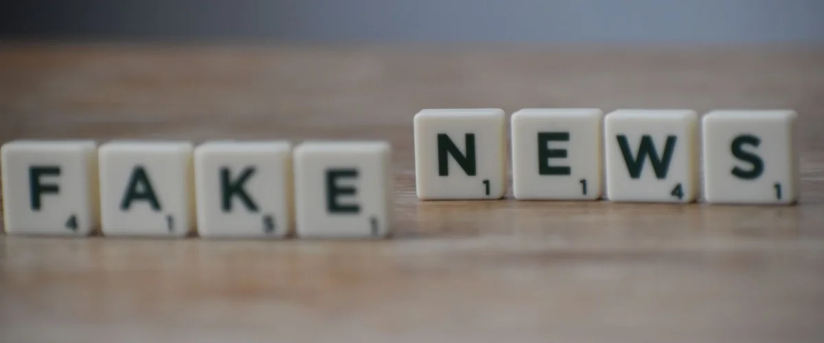 Fake News Grundlagen: Ihr Ratgeber zum Erkennen und Verstehen